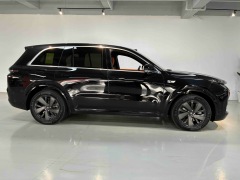 2025 Li Auto L8 Max Smart Refresh Edition | Ultra-Low Mileage (1,000 km) | Premium 6-Seat EV SUV for Export