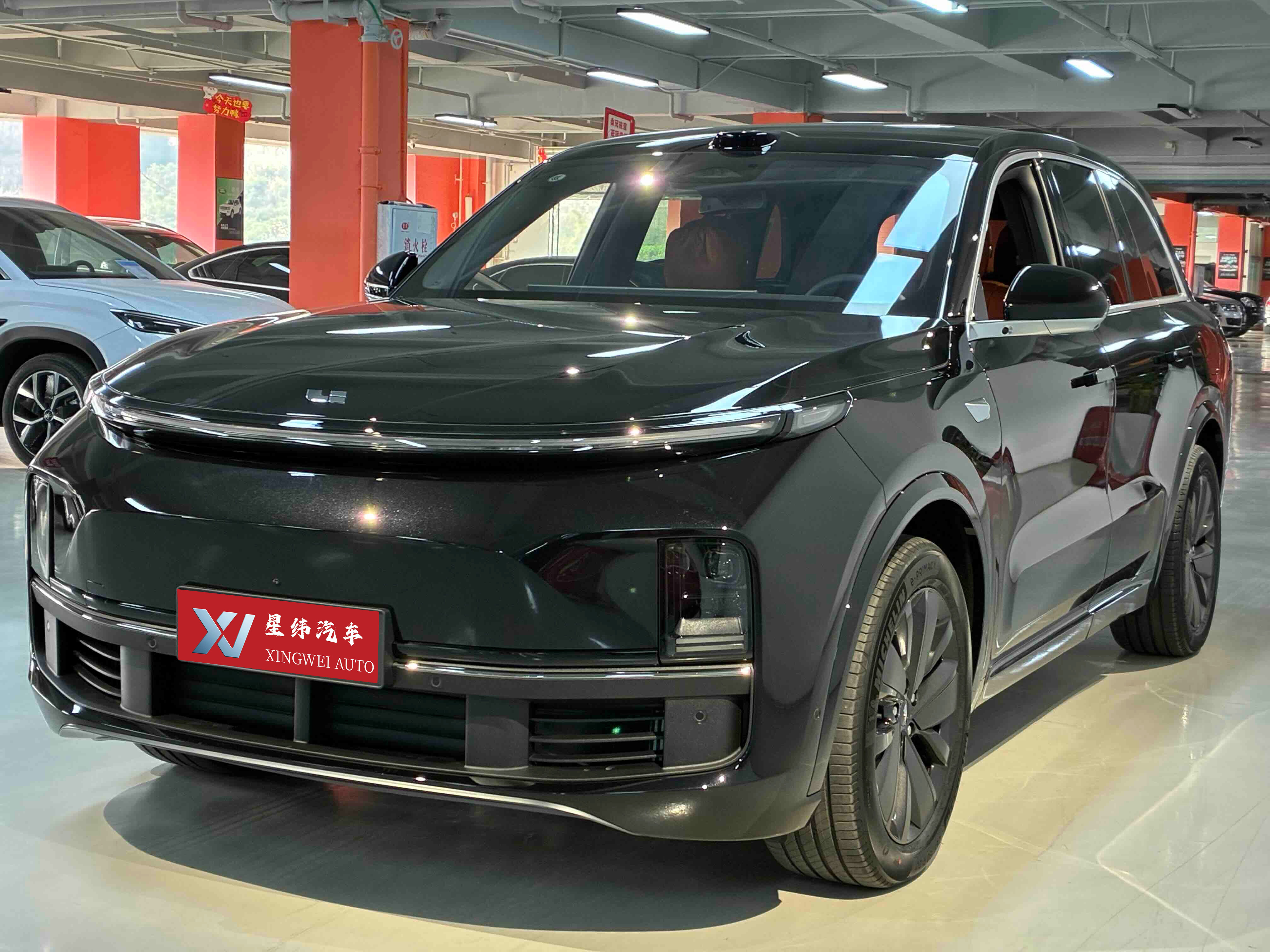 2025 Li Auto L8 Max Smart Refresh Edition | Ultra-Low Mileage (1,000 km) | Premium 6-Seat EV SUV for Export