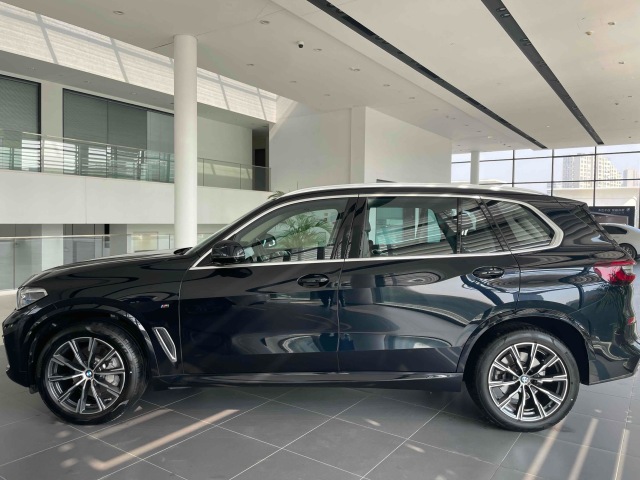 2022 BMW X5 xDrive30Li M Sport | 4500KM Almost New Used Luxury SUV For Export