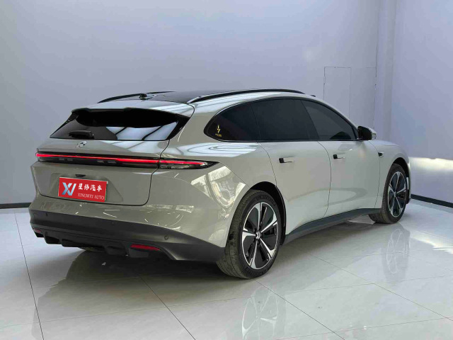 2024 NIO ET5T Touring 75kWh | Automatic 30000KM Used EV For Export