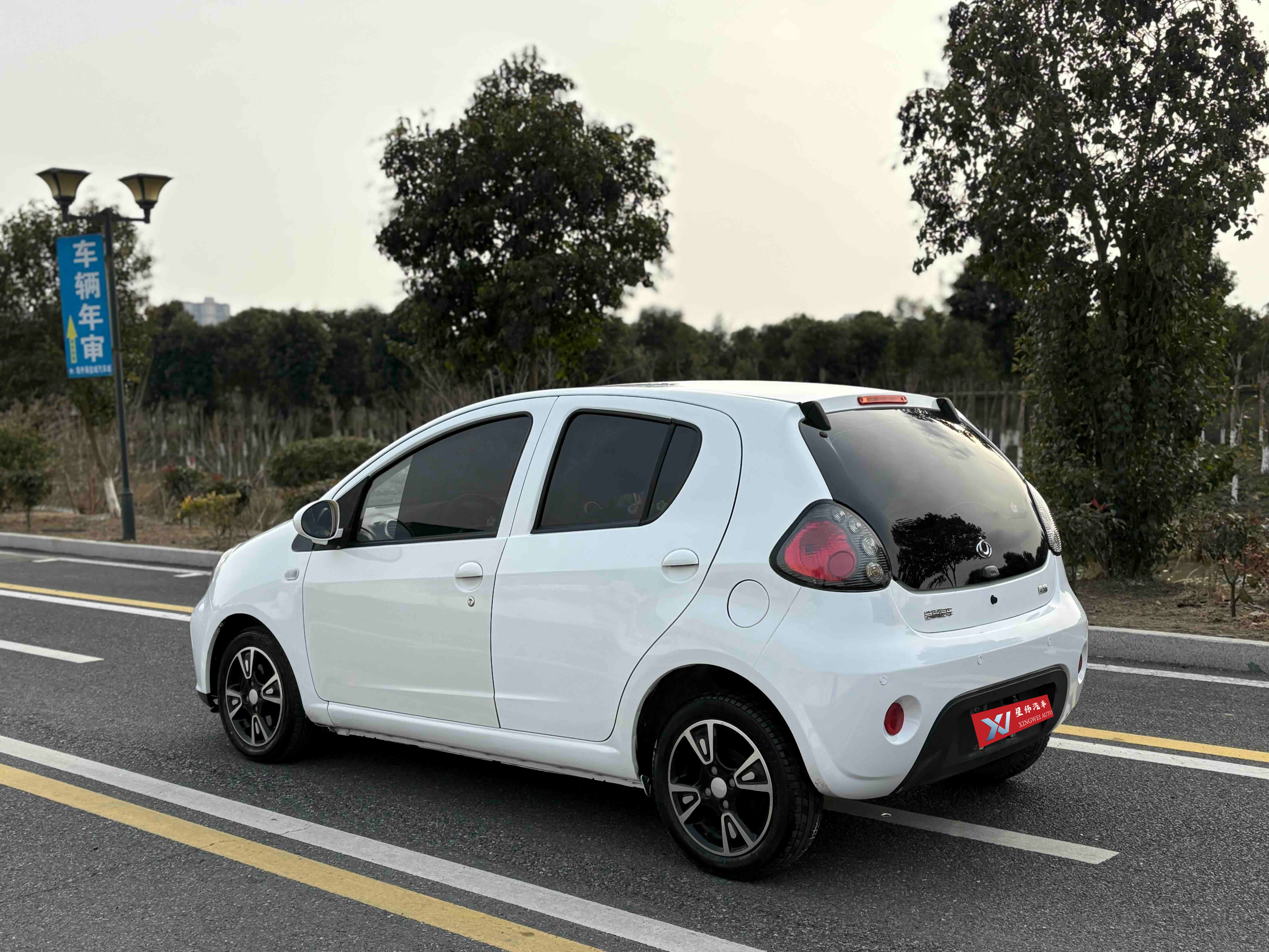 2016 Geely Panda Classic 1.0L AMT | 92400KM White/White Used Car For Export