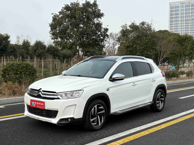 2015 Citroen C3-XR 1.6THP Auto Flagship | 155000KM White/Black Used SUV For Export