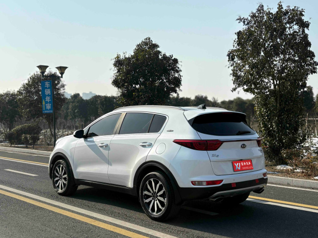 2017 Kia KX5 1.6T 2WD 15th Anniv DLX | 141000KM White/Black Used SUV For Export