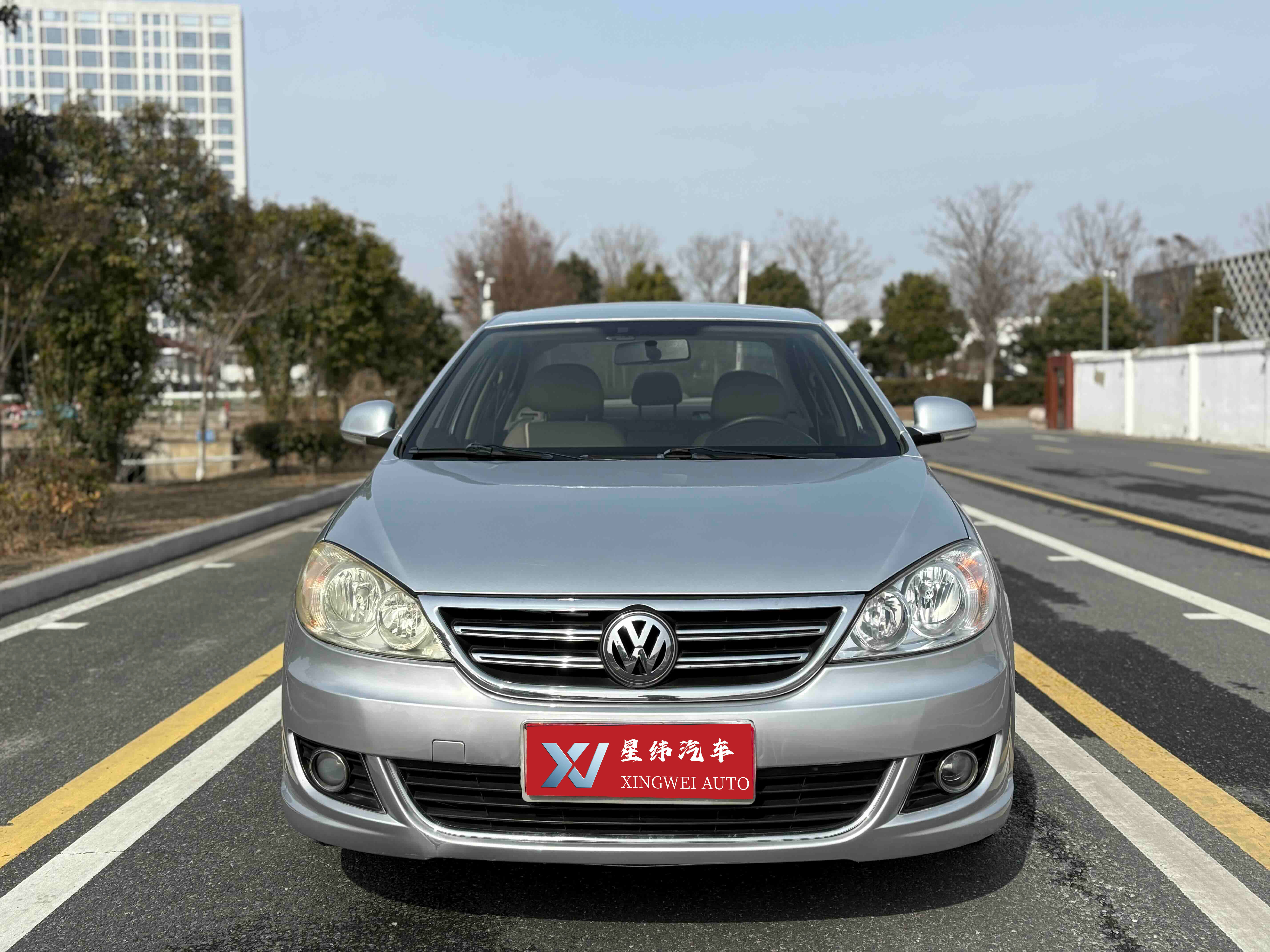 2011 Volkswagen Lavida 1.4TSI DSG | 108000KM Silver Used Sedan For Export