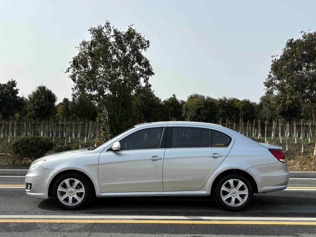 2011 Volkswagen Lavida 1.4TSI DSG | 108000KM Silver Used Sedan For Export
