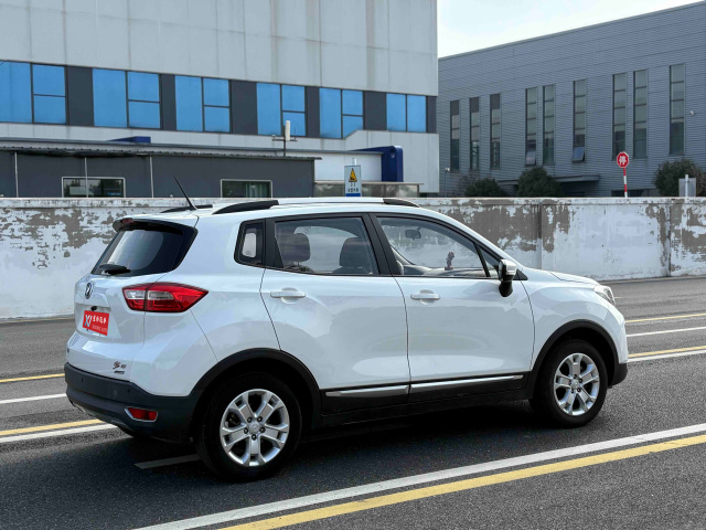 2016 Changan CS15 1.4T Auto Fashion | 67000KM White/Black Used SUV For Export