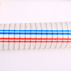 Mangueira de PVC reforçada com fibra de aço e fio espiral.