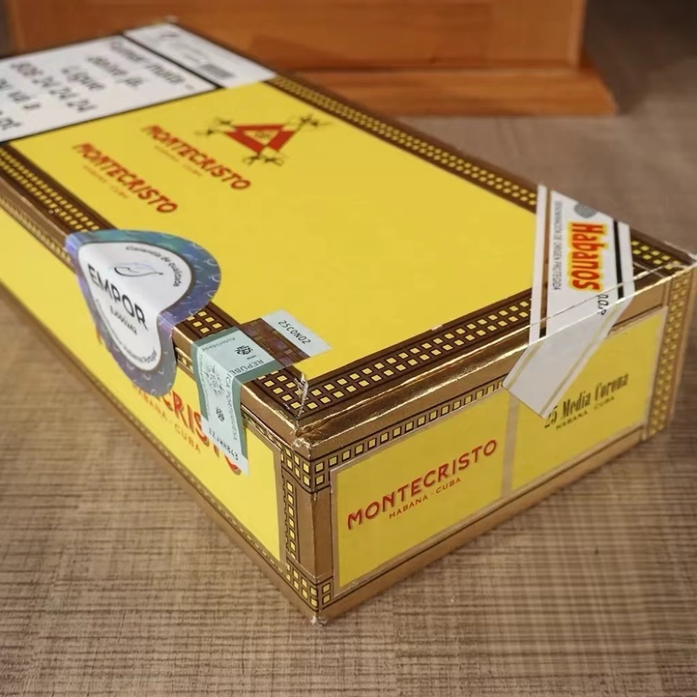 蒙特 半皇冠 25支