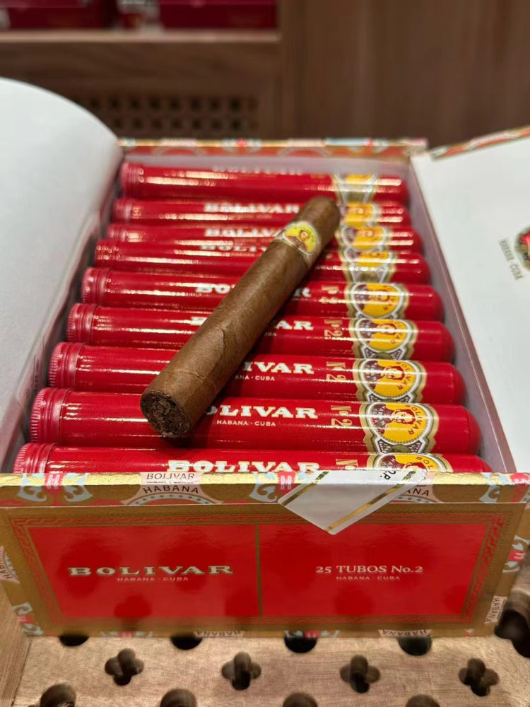 玻利瓦尔  小高朗拿