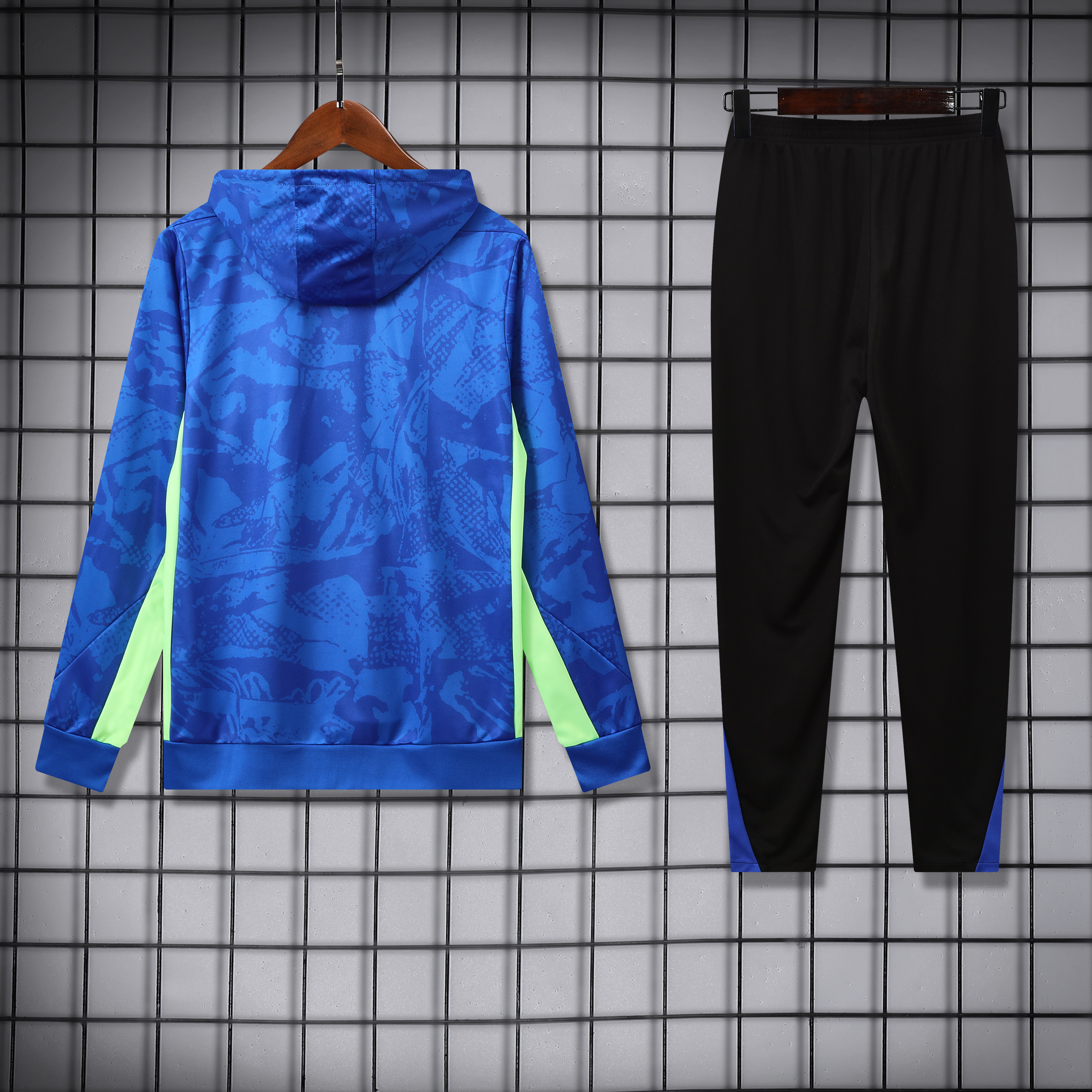 2025/26 Barcelona Hoodie Set (Top+Pants)