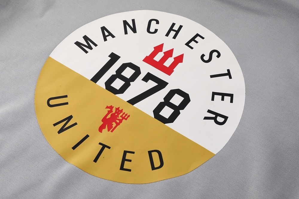 2025/26 Manchester United Hoodie Set (Top+Pants)