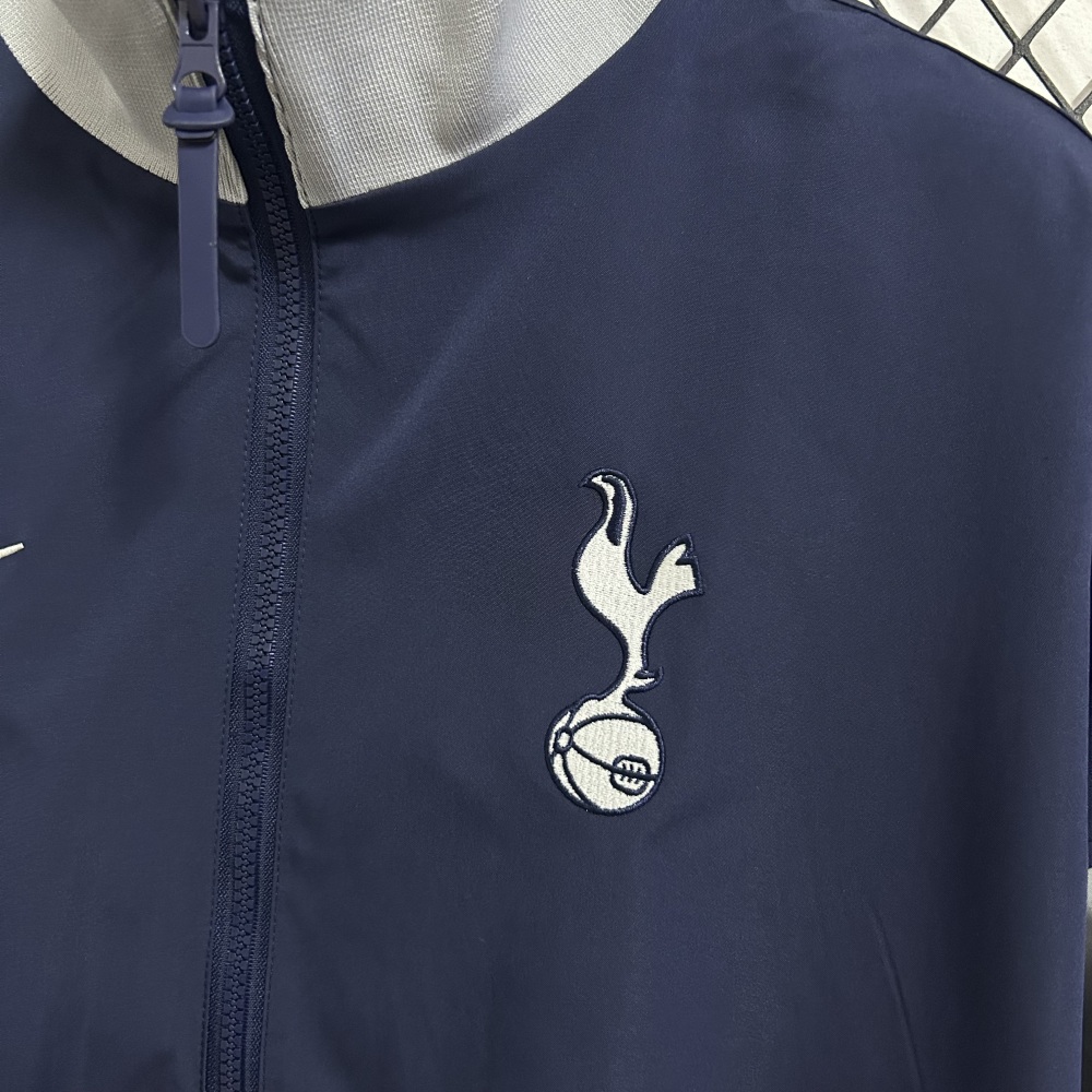 2025/26 Tottenham Hotspur Winbreaker