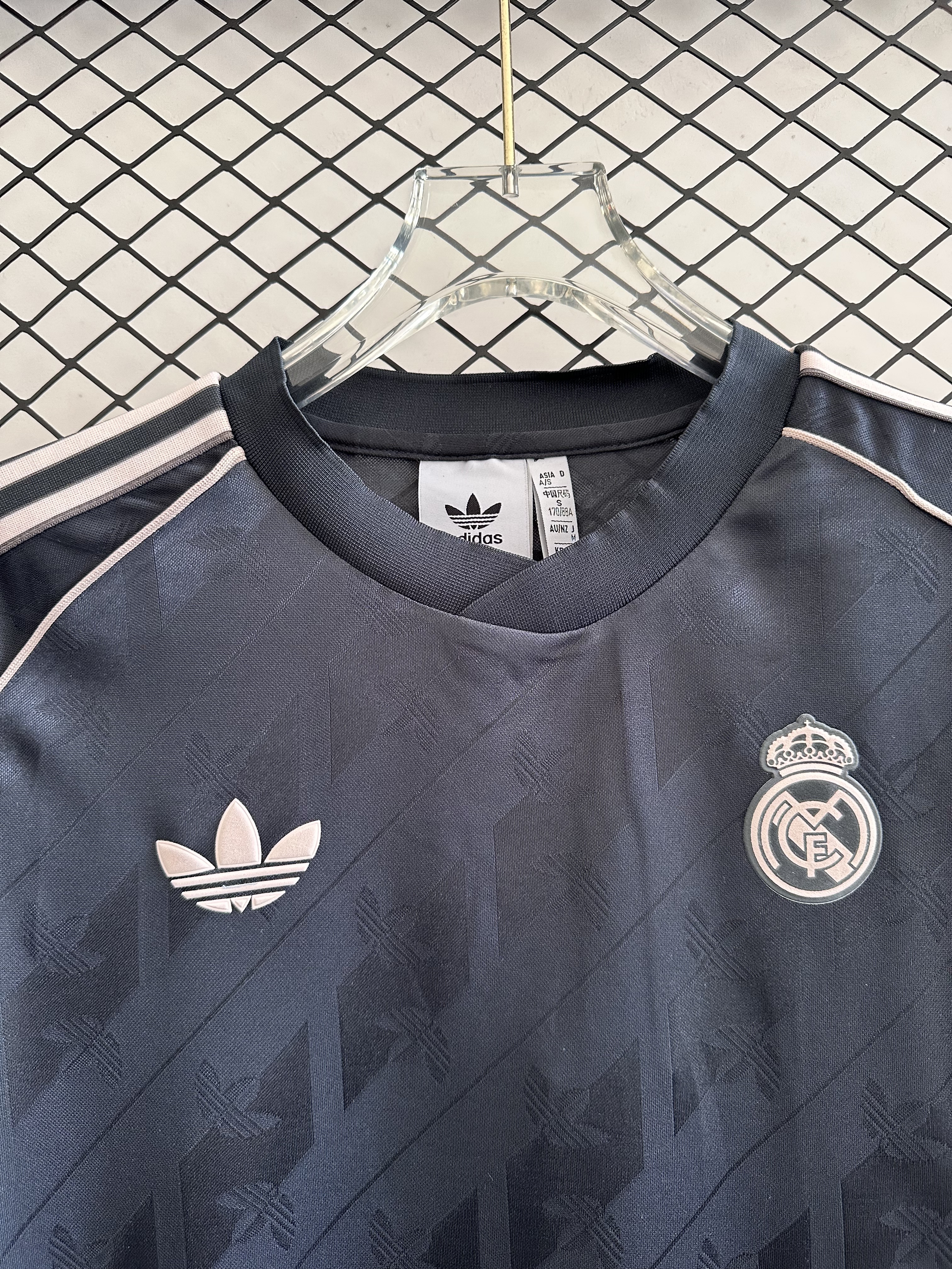 2024/25 Real Madrid Retro Long Sleeve Special Edition