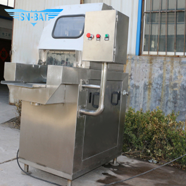 Máy bơm nước muối
