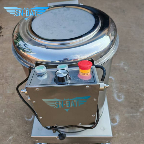 Dehydrator