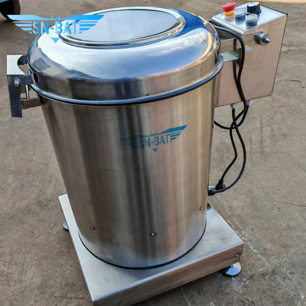 Dehydrator