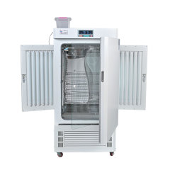 Digital display water jacketed carbon dioxide incubatorIlabcarta Technology Co., Ltd.