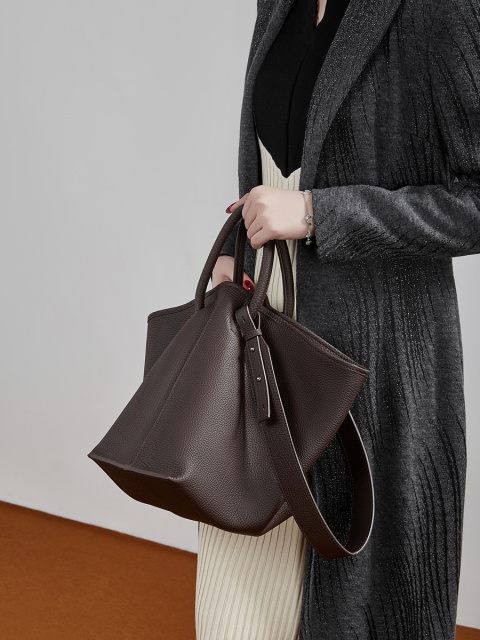 Bucket Bag with Basket Design, Premium Top-Layer Cowhide Material, 2026 New Style Large Capacity Casual Tote Bag, Crossbody Bag