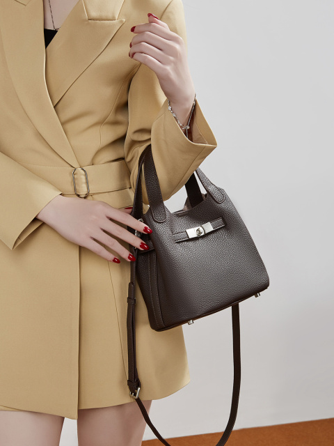 Wholesale Genuine Leather Basket Bag Manufacturer | Custom Water Bucket Design Handbag for Women | Louis Bags