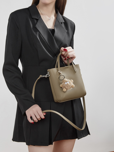 Wholesale Cowhide Korean Minimalist Bucket Bag Manufacturer | Custom Large Capacity Leather Shoulder Crossbody | Louis Bags