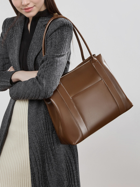 Wholesale Cowhide Large Capacity Retro Tote Bag Manufacturer | Custom Women's Commuter Shoulder Bag | Louis Bags