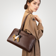 Wholesale Genuine Leather Pillow Bag Manufacturer | Custom Top Layer Cowhide Boston Bag for Women | Louis Bags