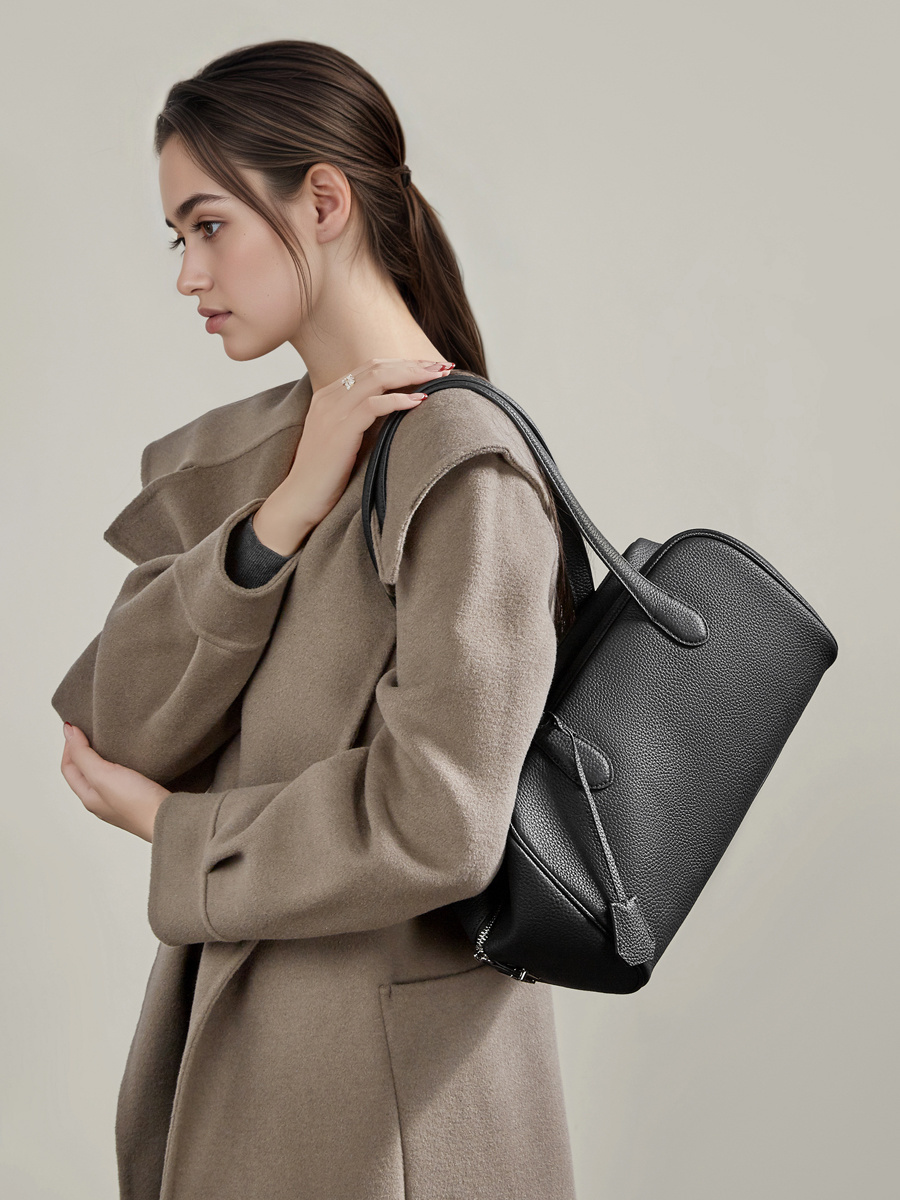 Wholesale Head Layer Cowhide Boston Bag Manufacturer | Custom Genuine Leather Tote Handbag | Louis Bags