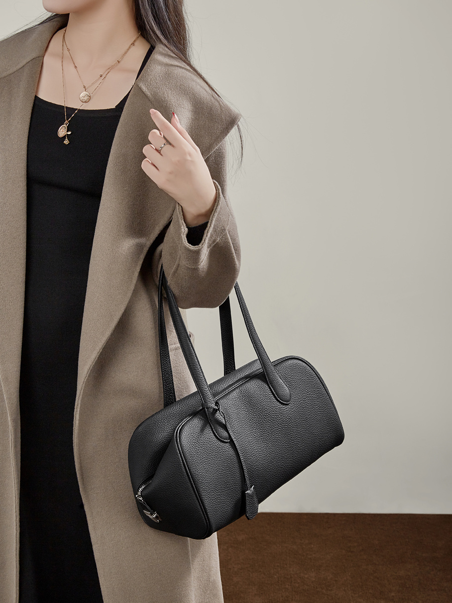 Wholesale Head Layer Cowhide Boston Bag Manufacturer | Custom Genuine Leather Tote Handbag | Louis Bags
