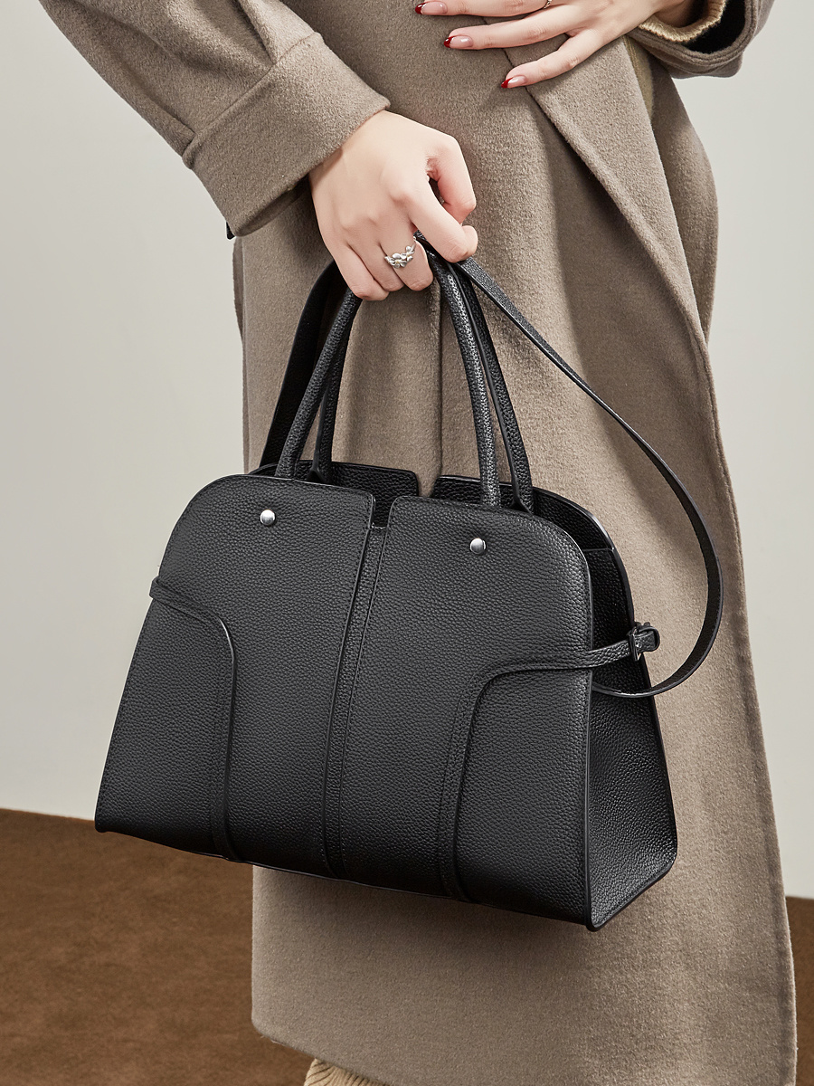 Wholesale New Leather Large Capacity Crossbody Bag Manufacturer | Custom Women's Shell Handbag | Louis Bags