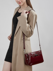 Wholesale Top Layer Oil Wax Leather Bag Manufacturer | Custom Women's Genuine Leather Shoulder Crossbody Handbag | Louis Bags