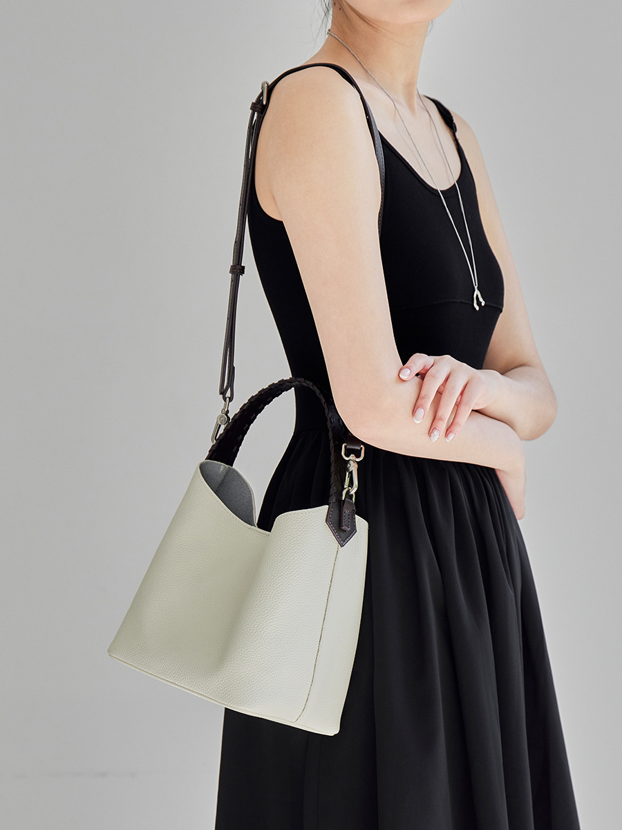 Wholesale Korean Style Leather Bucket Bag Manufacturer | Custom Shoulder Crossbody Underarm Bag | Louis Bags