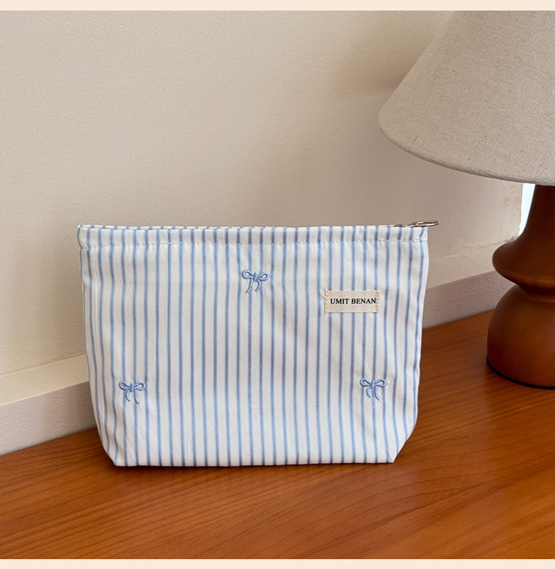 Wholesale Fresh Style Makeup Bag | Custom Large Capacity Travel Toiletry Pouch | Louis Bags