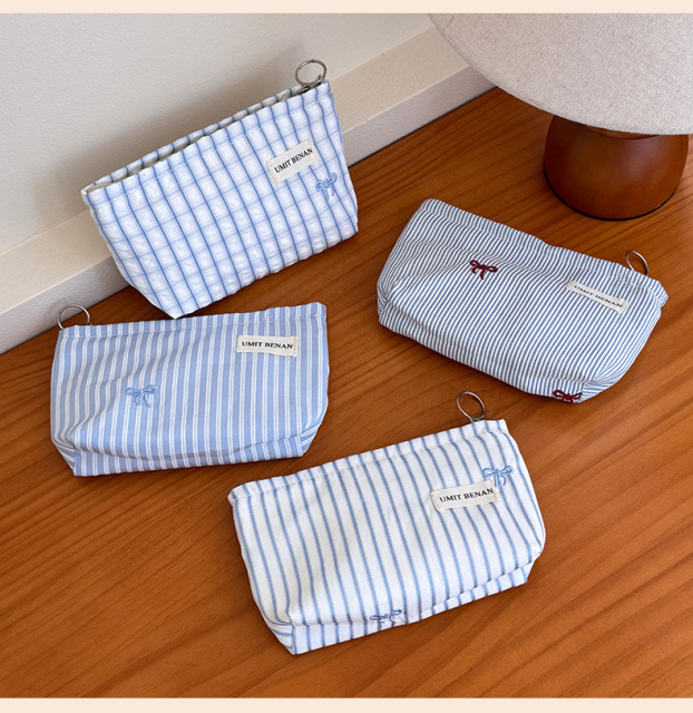 Wholesale Fresh Style Makeup Bag | Custom Large Capacity Travel Toiletry Pouch | Louis Bags