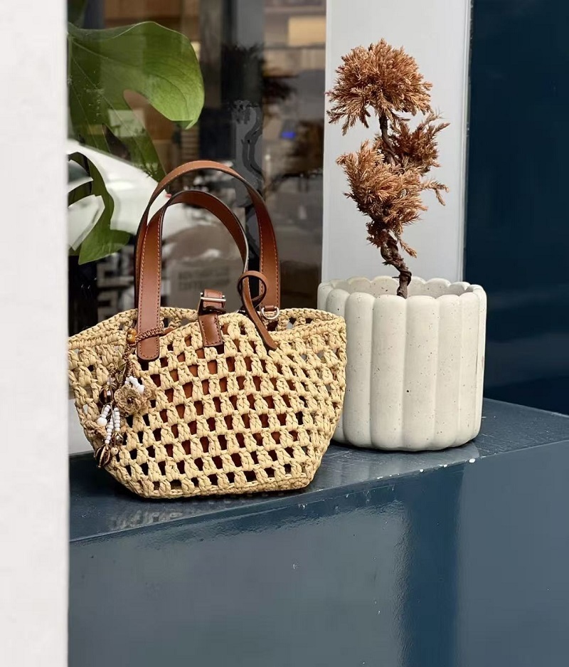 Wholesale Raffia & Oil Wax Leather Handbag | Fashion Tote for Women | Louis Bags