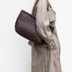 Wholesale Handwoven Leather Basket Tote | Large Capacity Summer Shoulder Bag for Women | Louis Bags
