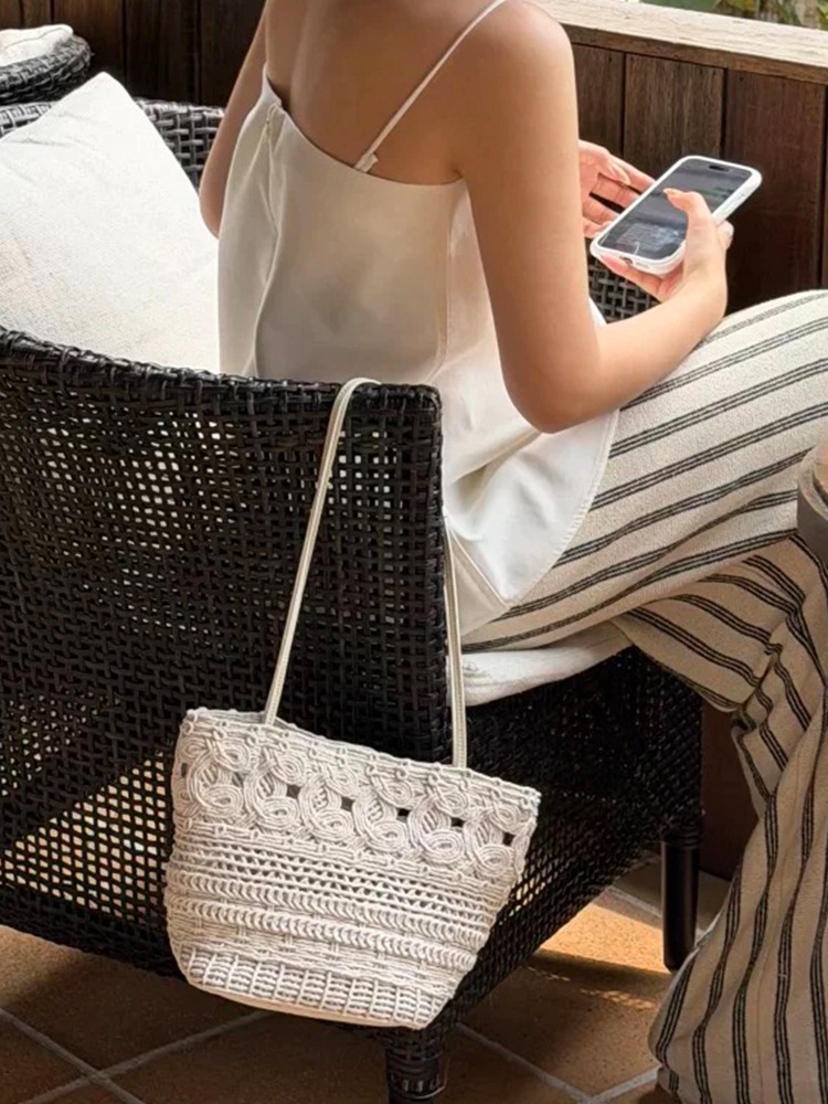 Wholesale Crochet Hollow Tote Bag | Relaxed Beach Shoulder Bag for Summer | Louis Bags