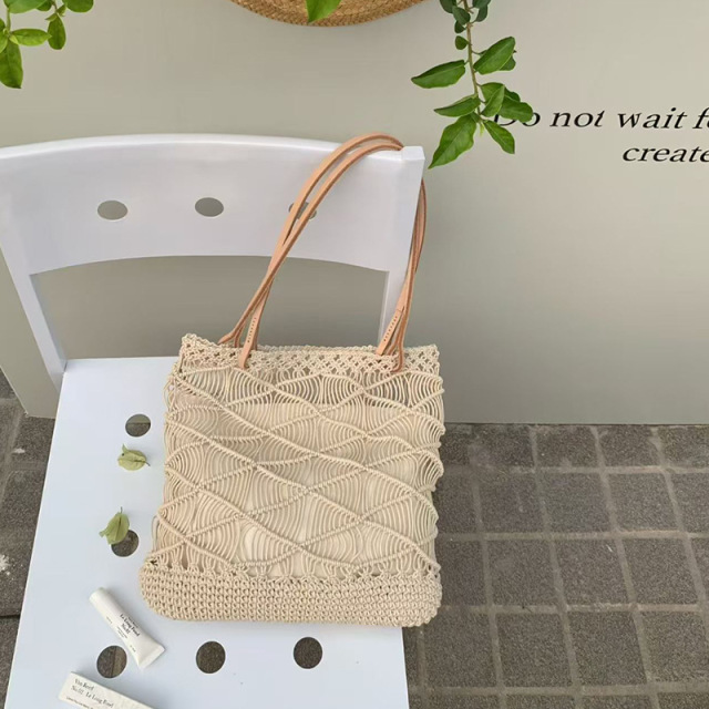Handmade Wax Rope Woven Bucket Bag 2026 New Summer Vacation Hollow Breathable Tote Large Capacity Beach Bag OEM