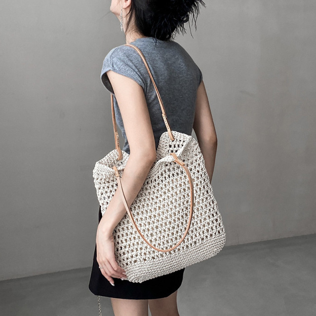 Handmade Wax Rope Woven Hollow Bucket Bag 2026 Summer Vacation Casual Beige Beach Shoulder Bag OEM