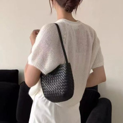 Summer Commute Handmade Top Layer Leather Shoulder Bag 2026 New Women's Bucket Bag OEM ODM