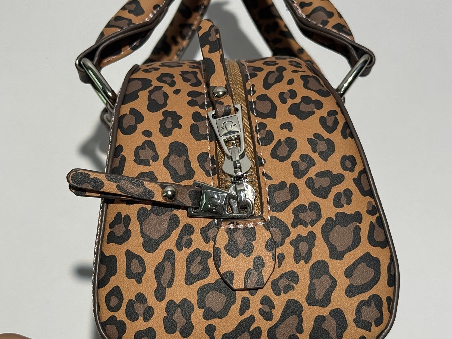 Custom PU Handbag with Rhinestone Logo | Evening Tote for Women | Louis Bags