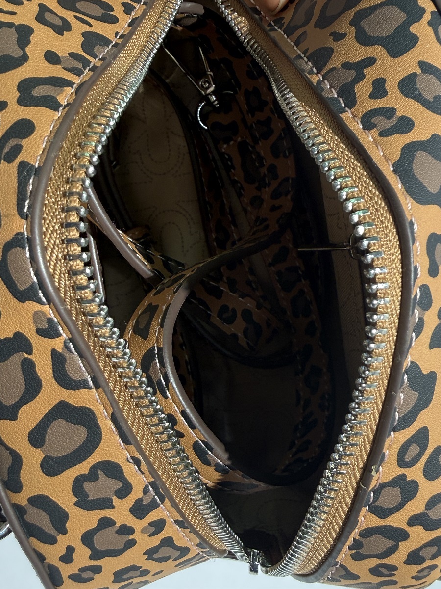 Custom PU Handbag with Rhinestone Logo | Evening Tote for Women | Louis Bags