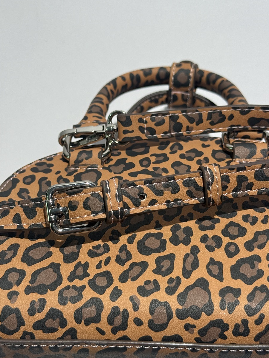 Custom PU Handbag with Rhinestone Logo | Evening Tote for Women | Louis Bags
