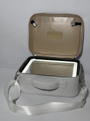 2026 New Travel Makeup Case with 3-Color LED Mirror | Food-Grade Silicone Waterproof Cosmetic Organizer