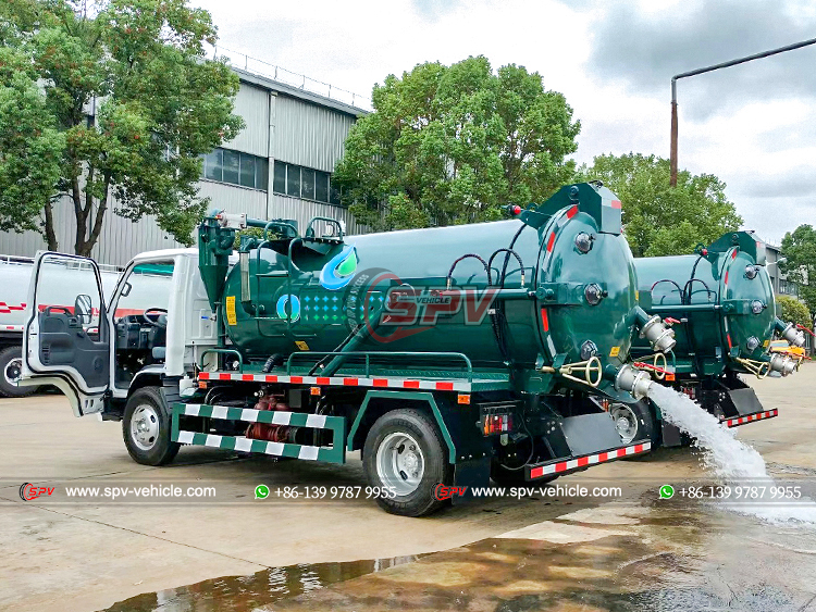 ISUZU 4,000L Sewage Collection Truck