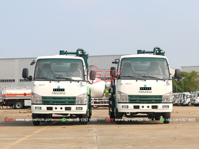 ISUZU 4,000L Sewage Collection Truck