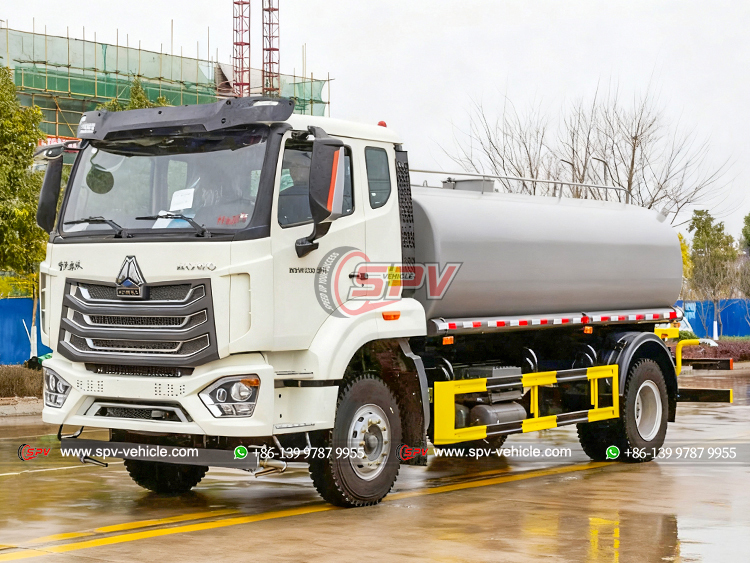 Sinotruk NX 4x2 Water Spray Truck