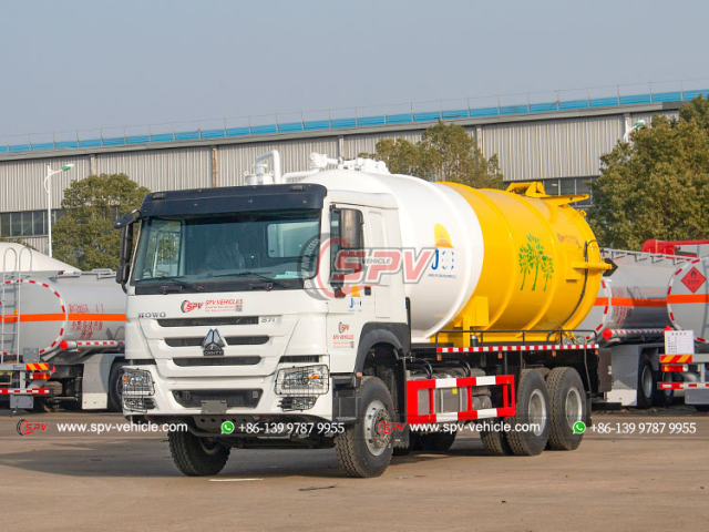 SINOTRUK 20,000L Sludge Vacuum Truck