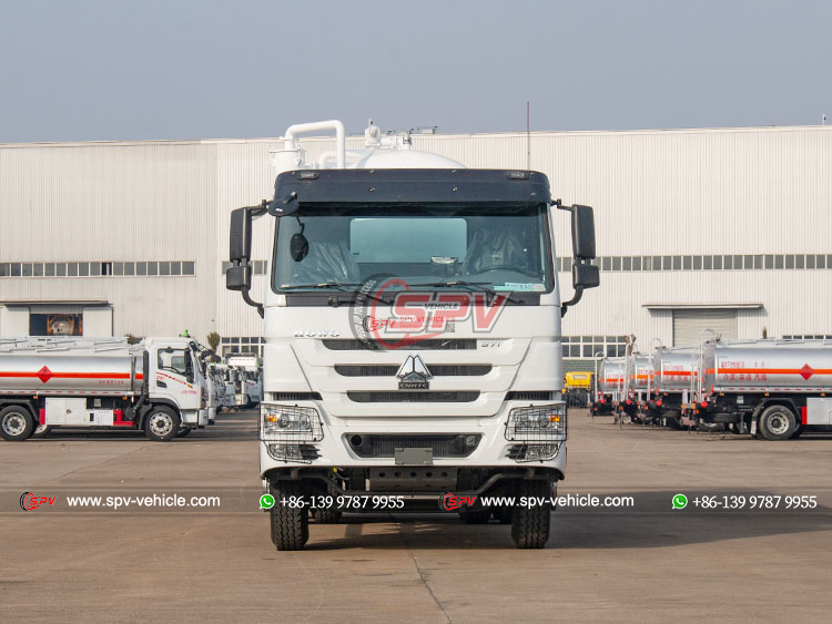 SINOTRUK 20,000L Sludge Vacuum Truck