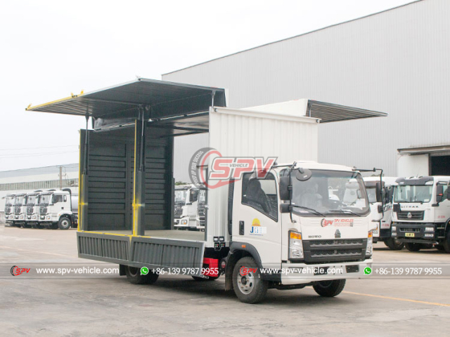 HOWO 4x2 Wing Truck