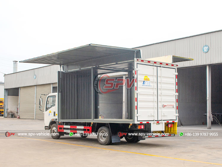 HOWO 4x2 Wing Truck